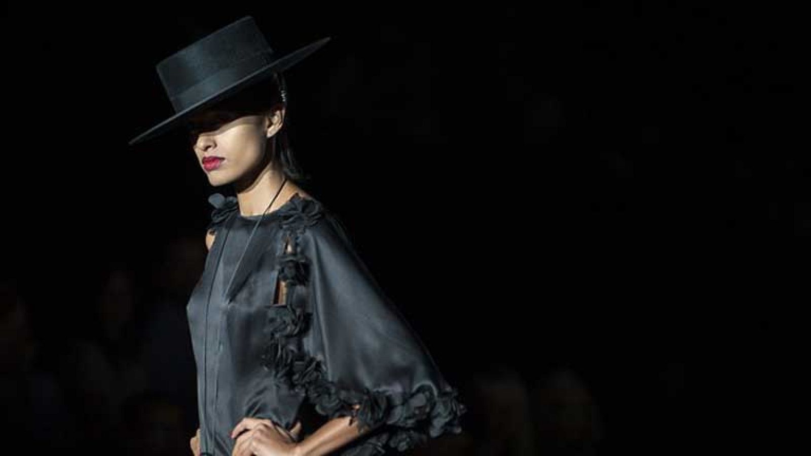 Nuevo día de desfiles en la pasarela Cibeles