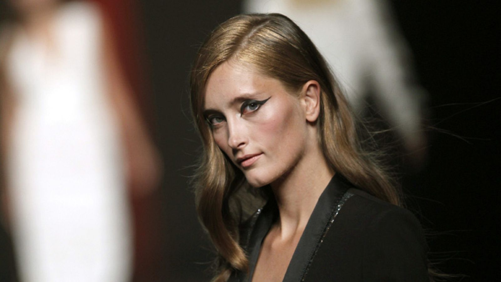 Desfile de Miguel Palacio | Ver