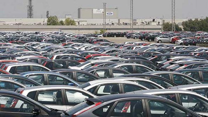 Informativo 24h - Las ventas de coches suben un 3,4% en agosto por la subida del IVA