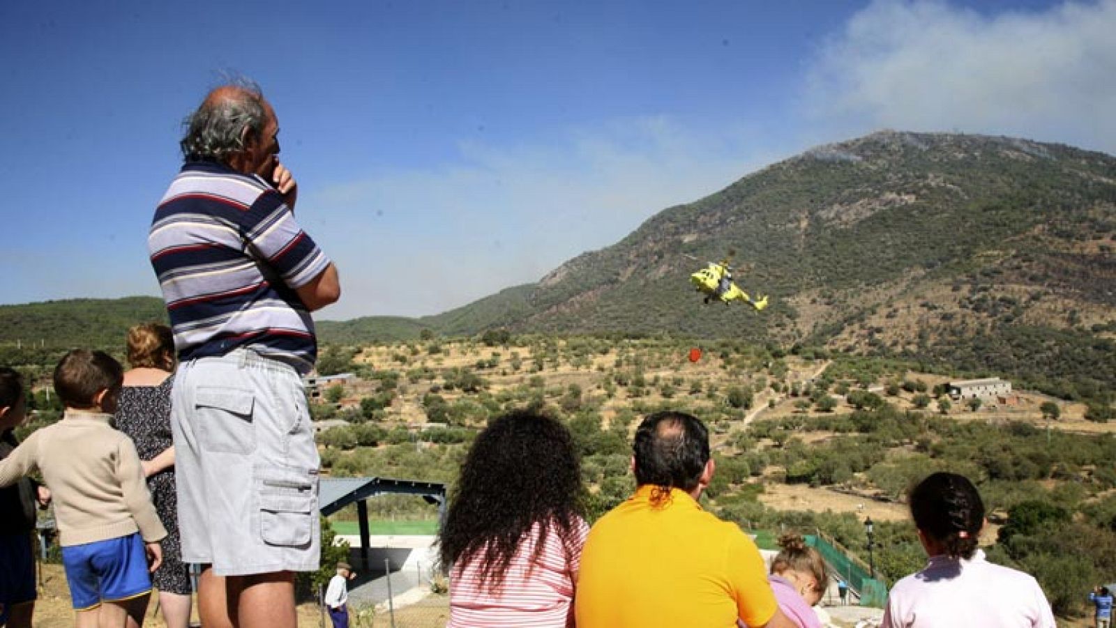 El fuego de El Real de San Vicente, ya estabilizado, pasa a nivel 0 | Ver