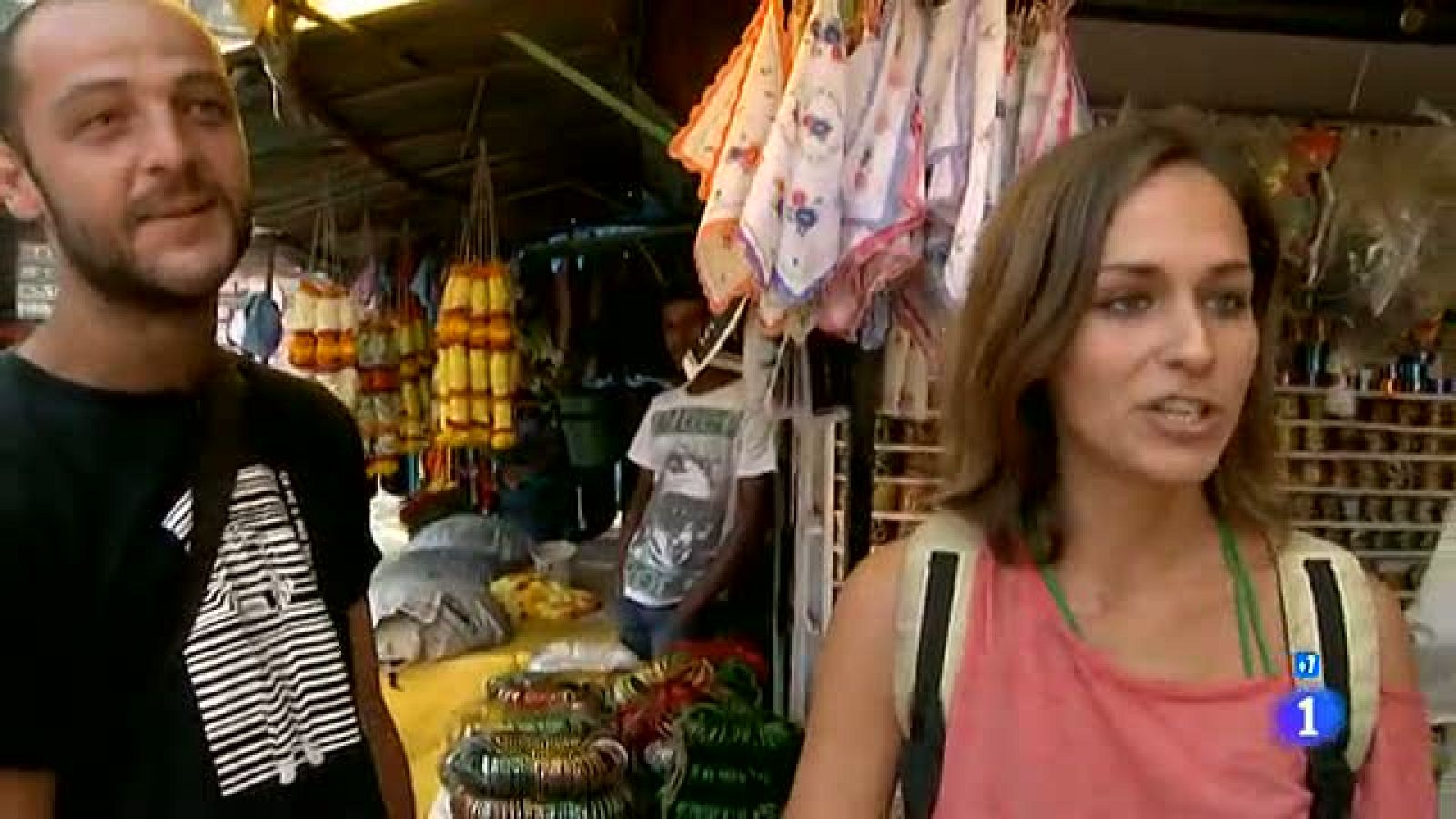 Españoles en el mundo - Goa - Pablo y María | Ver