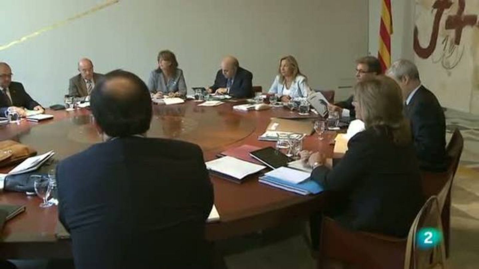 L'Informatiu Vespre - Demanda del pacte fiscal - 04/09/2012