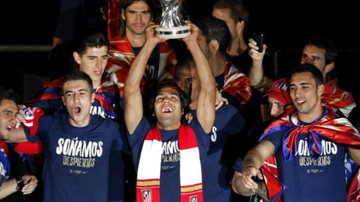 Telediario 1 - Falcao desmiente a su padre sobre su sueño de jugar en el Real Madrid