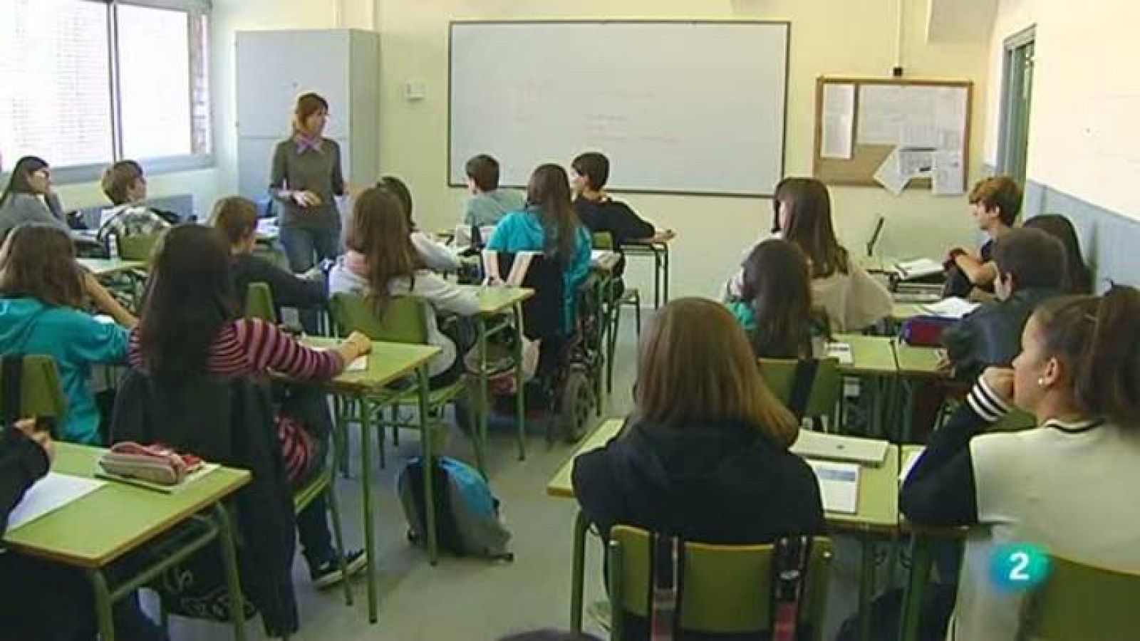 L'Informatiu Vespre - Taxa abandonament escolar - 05/09/2012