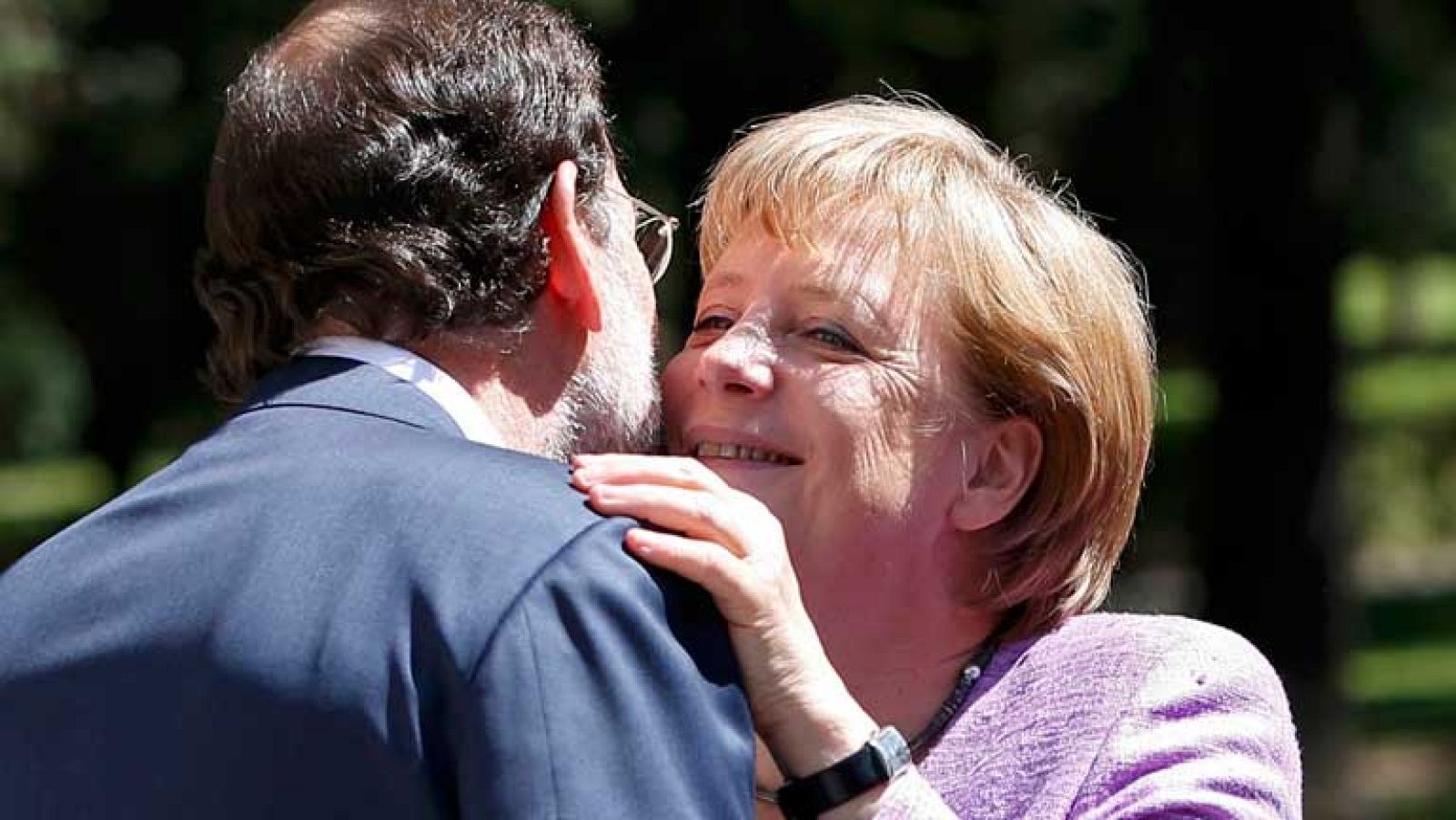 Merkel se reúne con Rajoy en La Moncloa
