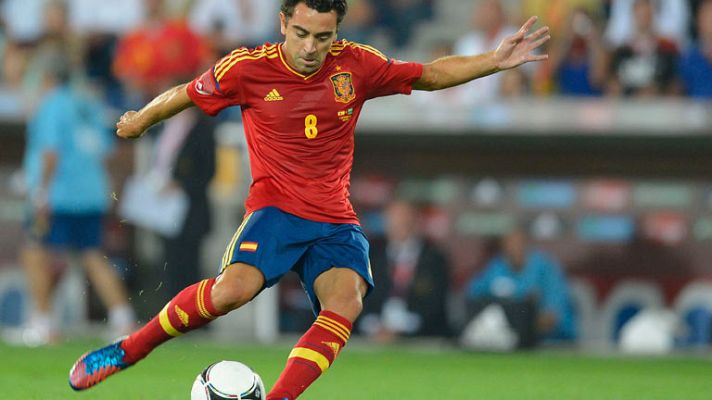  - Magistral lanzamiento de falta de Xavi (3-0)