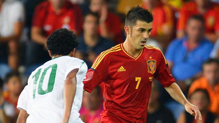 Telediario 1 - Villa, feliz con su regreso, y Torres, con sus 100 partidos 'de rojo'