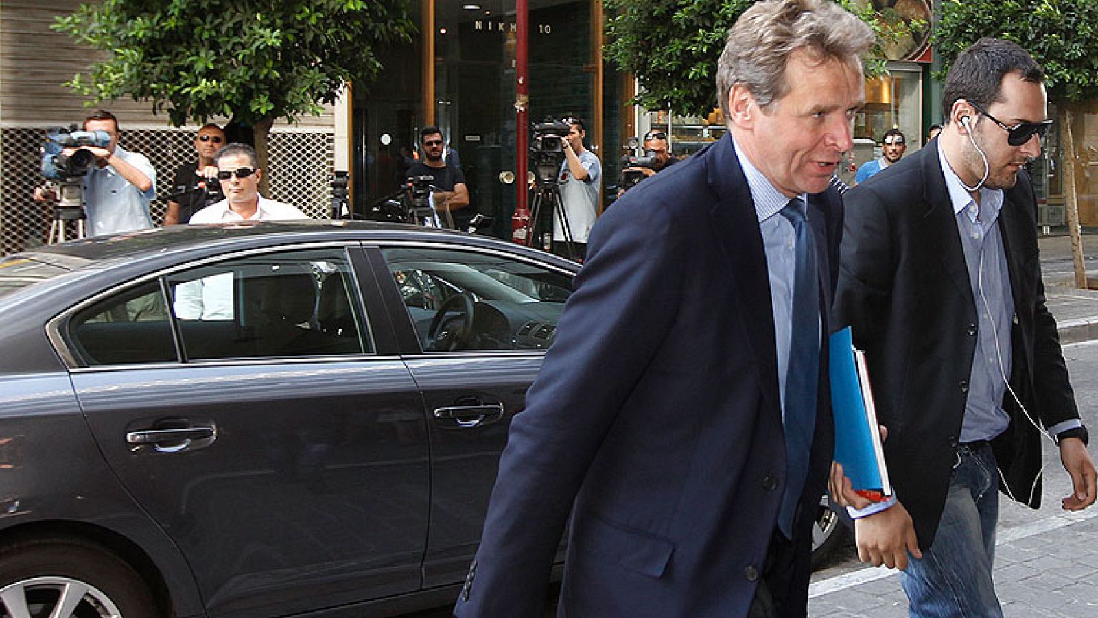 La troika no acepta el plan del gobierno griego y abre la división entre los socios