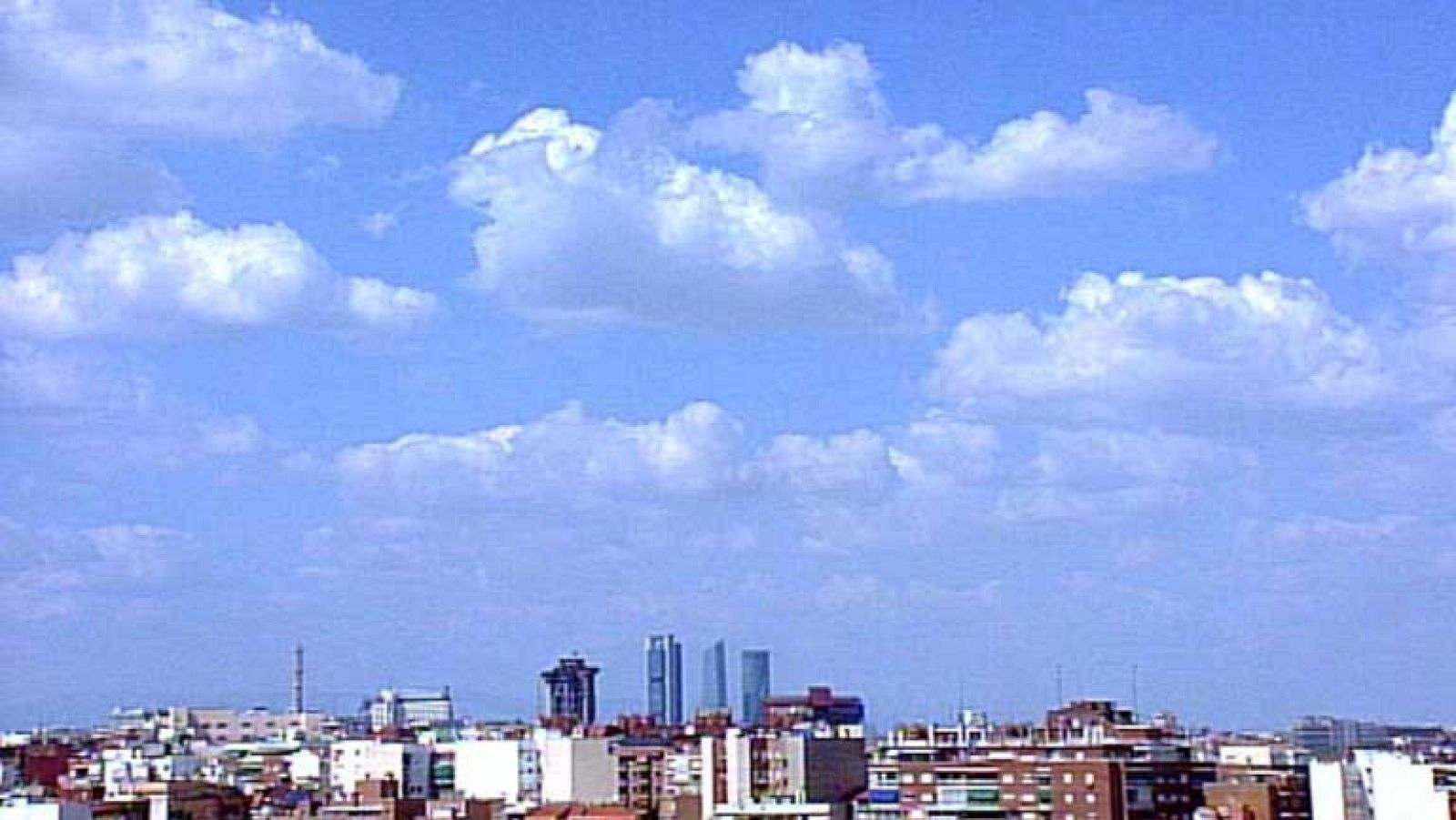 Cielo muy nuboso en el noroeste de Galicia