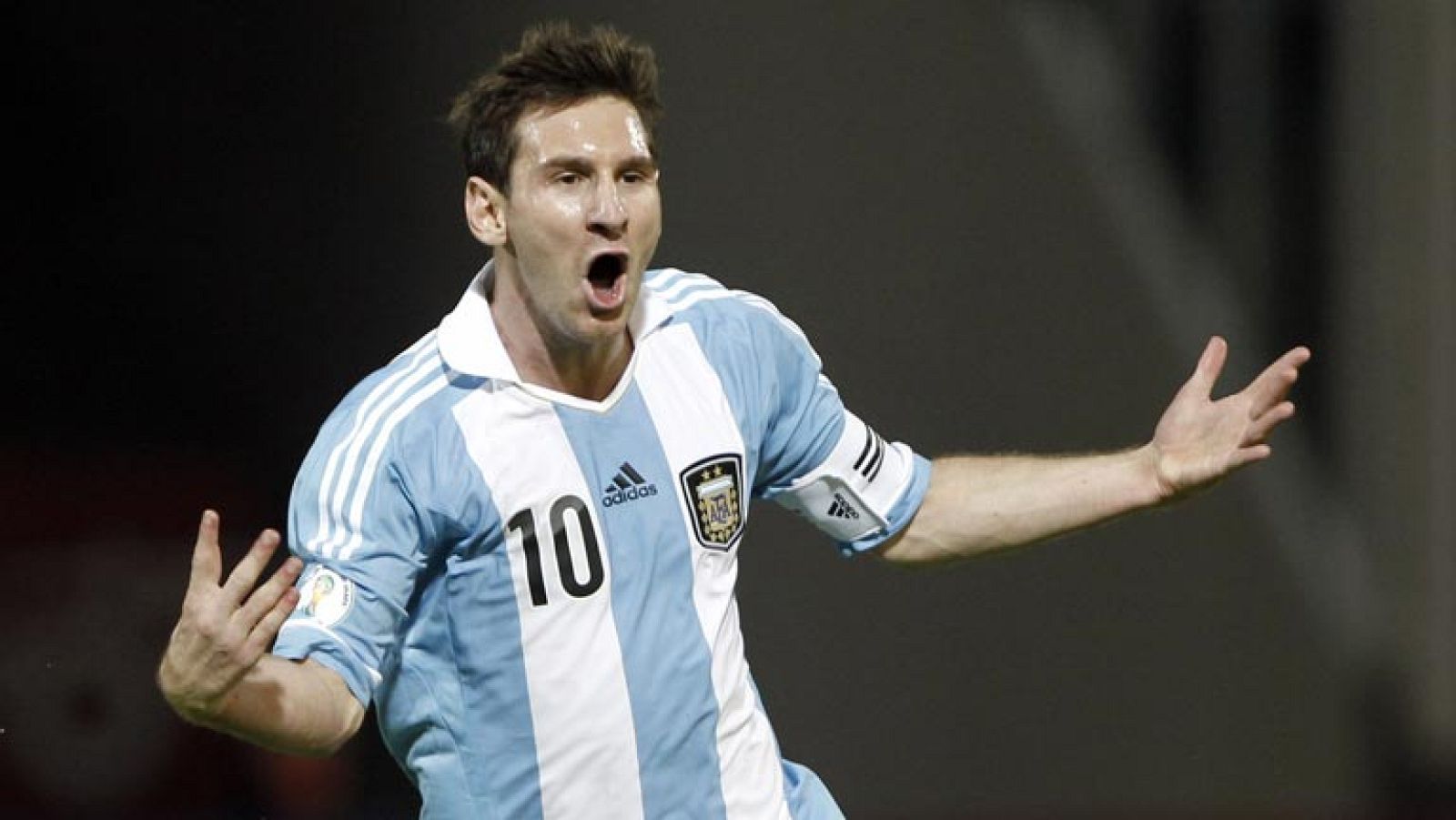 Messi, recibido en Perú con gritos de Ronaldo | Ver