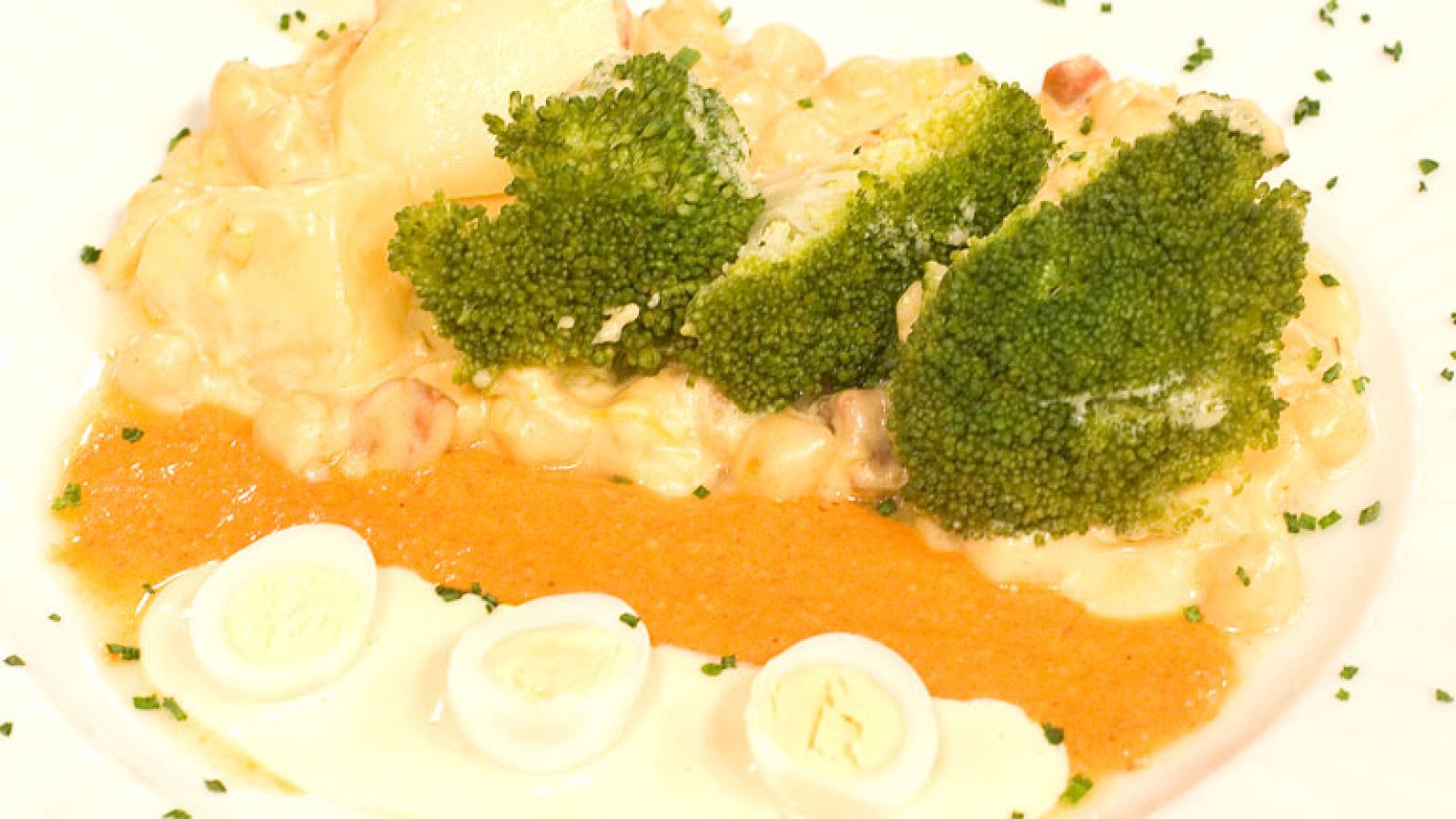 Brécol con garbanzos a la crema