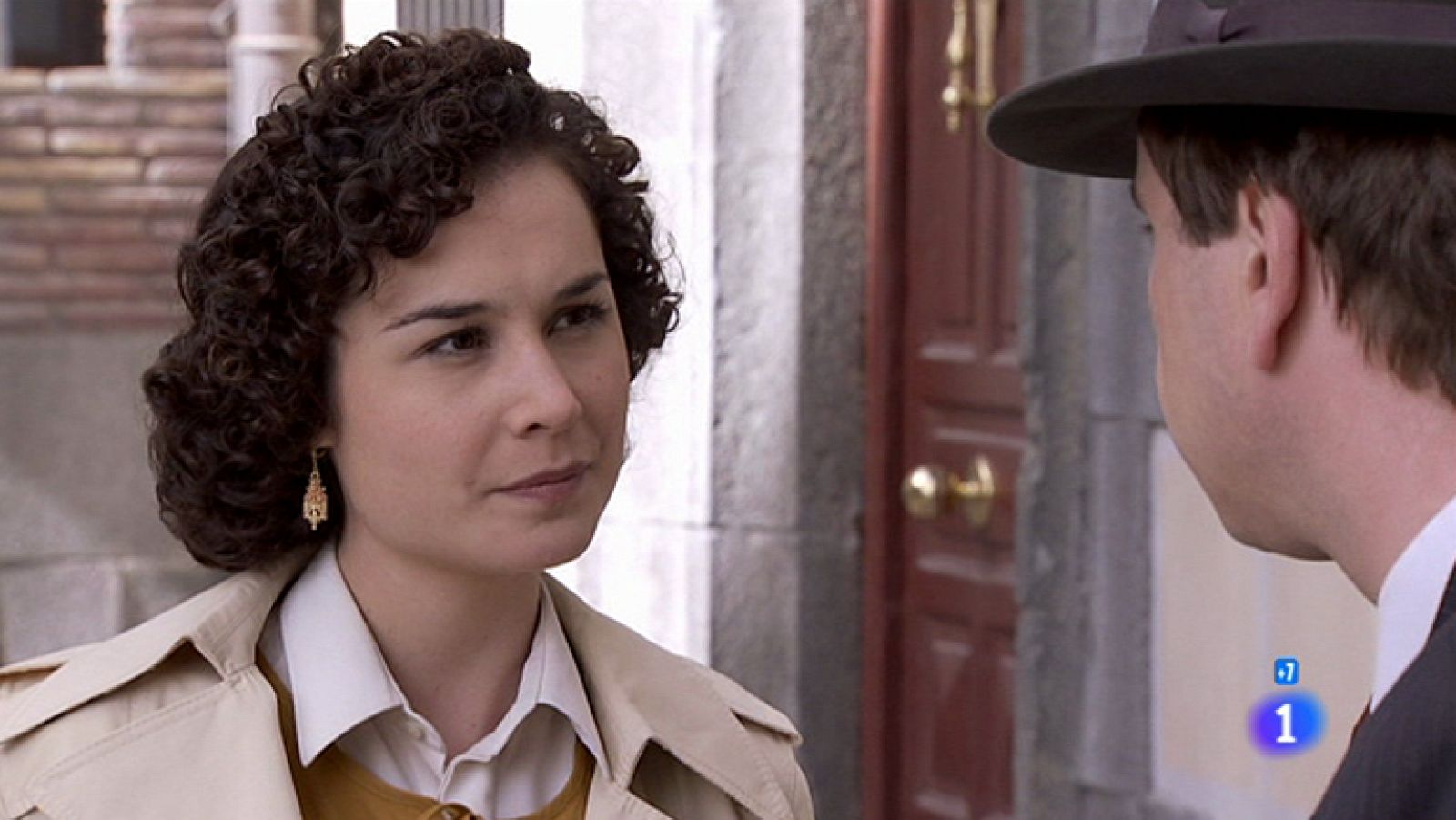 Amar - Asun: "Héctor, vivo perfectamente alejada de ti, igual que tu mujer"