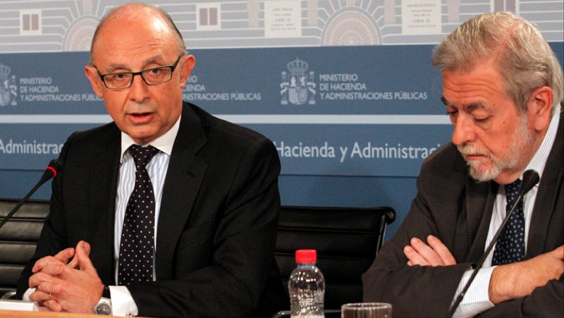 Montoro: "Las comunidades están en la senda de cumplir su déficit"