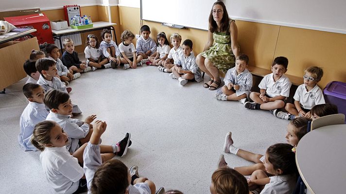 Telediario 1 - Reforma educativa no universitaria