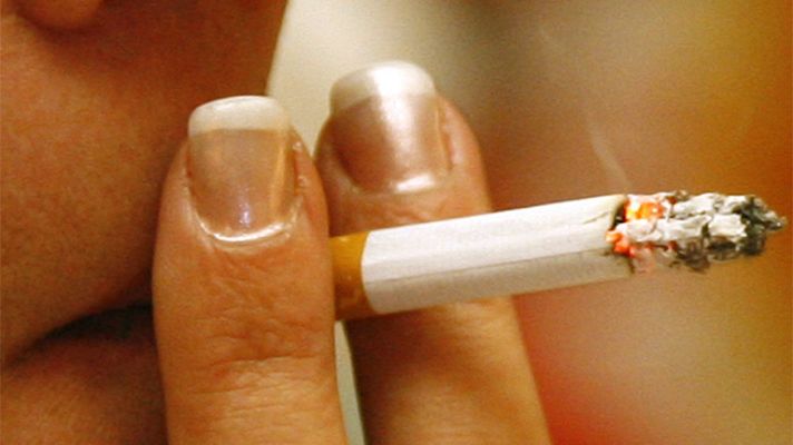 Telediario 1 - Más canceres de pulmón