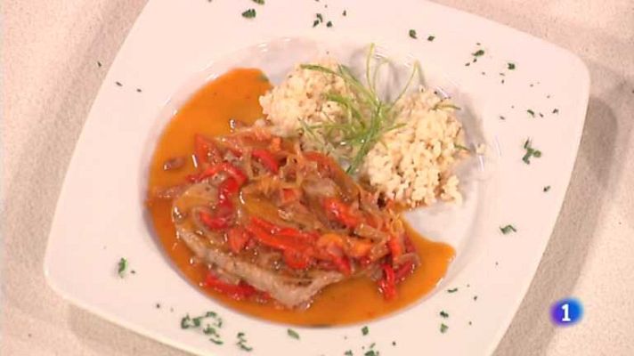 Cocina con Sergio - Atún con pimientos y arroz