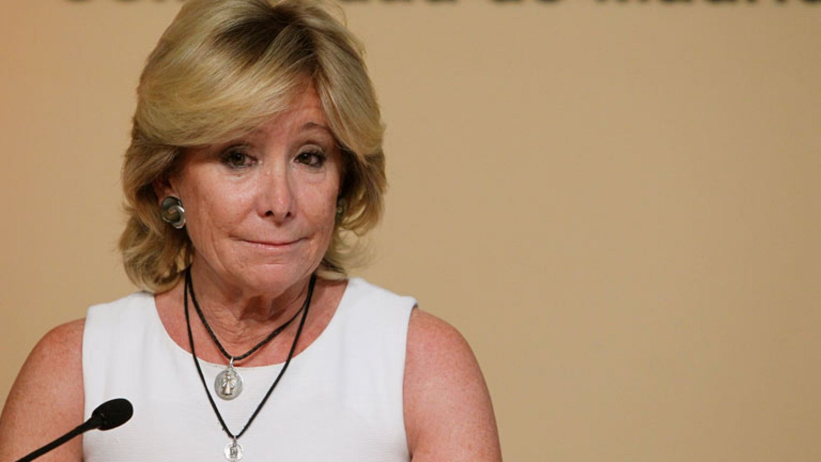 Esperanza Aguirre dimite como presidenta de la Comunidad de Madrid