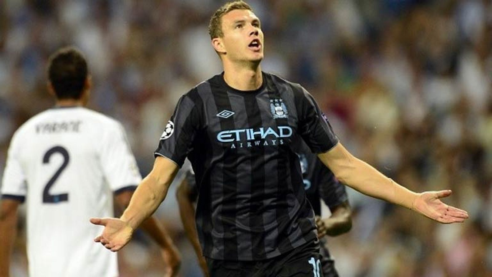 Dzeko asesta el golpe en un contraataque (0-1) | Ver