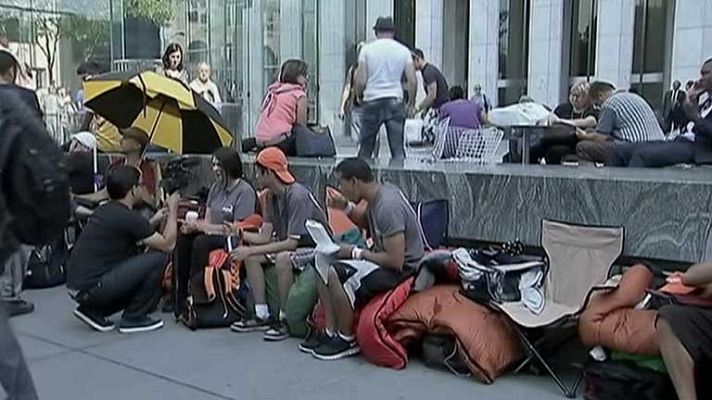 Telediario 1 - Apple se dispara en bolsa