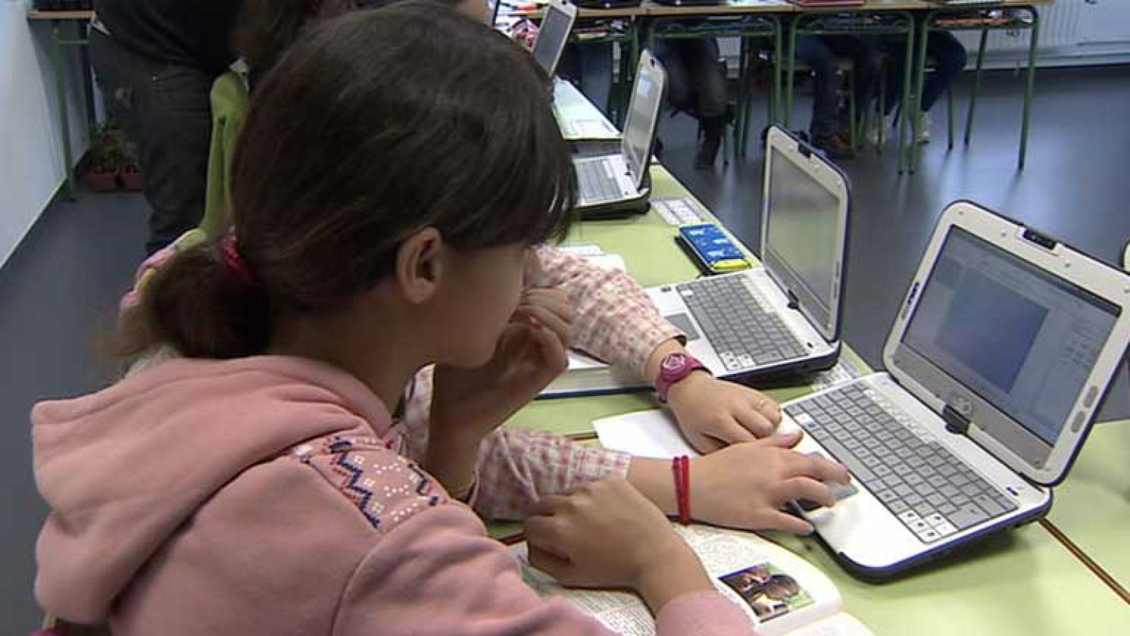 Wert señala que la reforma educativa no es una recentralización del sistema educativo