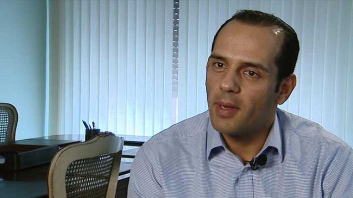 Telediario 1 - Las redes sociales y las elecciones