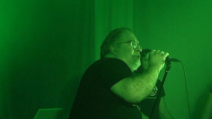 Telediario 1 - 'Aviador Dro' vuelve a escena con 'La voz de la ciencia'