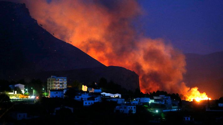 Informativo 24h - Desalojan Gestalgar y Chulilla por un incendio