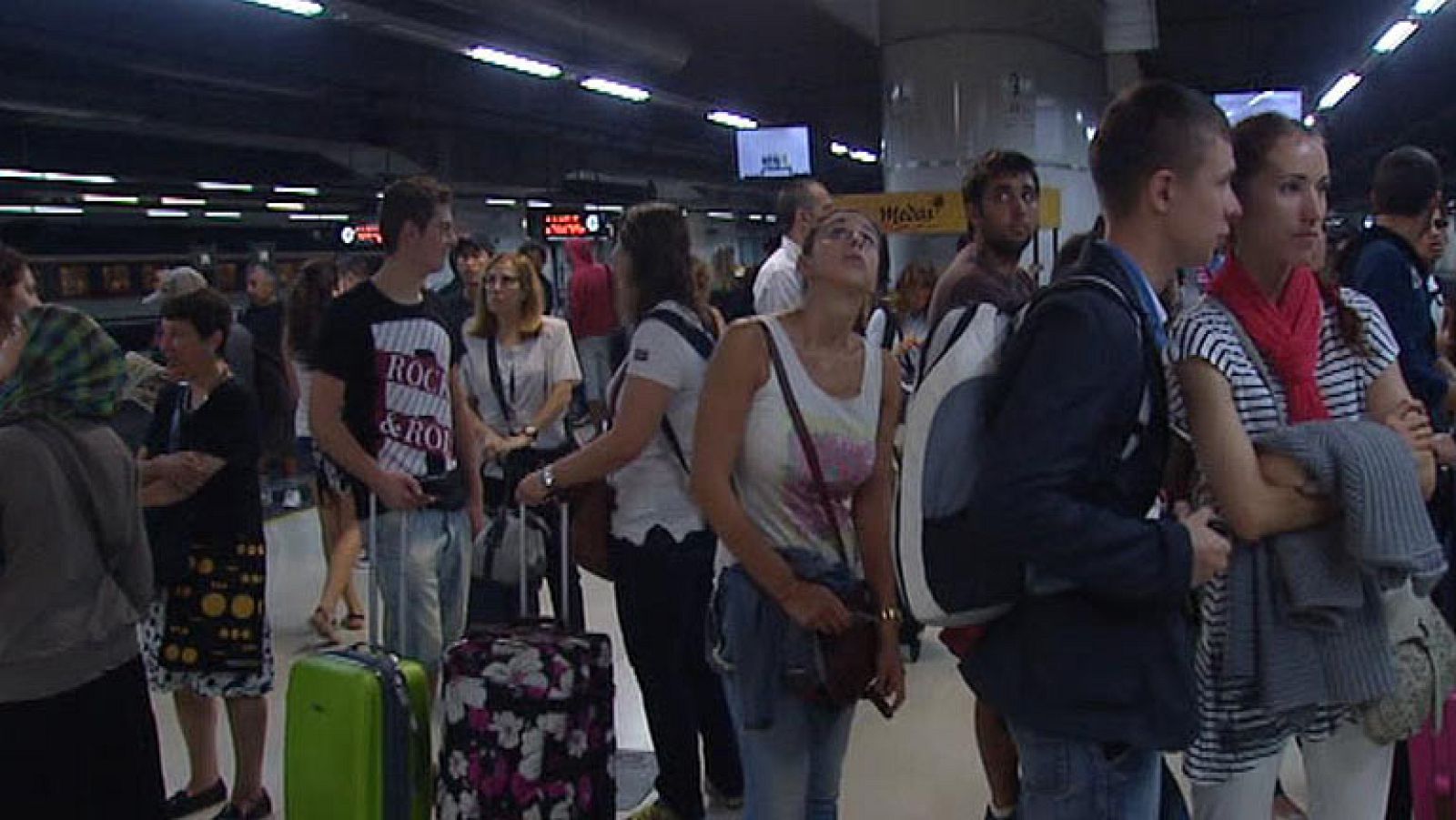 Huelga de los trabajadores de Metro de Barcelona el día de La Mercè contra los recortes salariales
