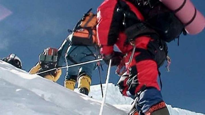 Telediario 1 - Alpinistas desaparecidos