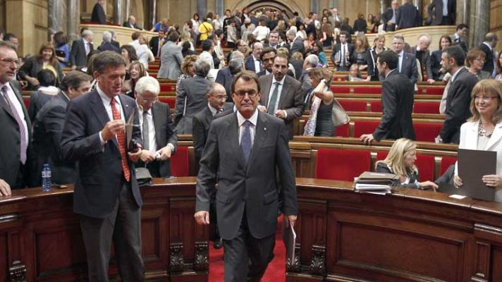 Telediario 1 - Adelanto elecciones Cataluña