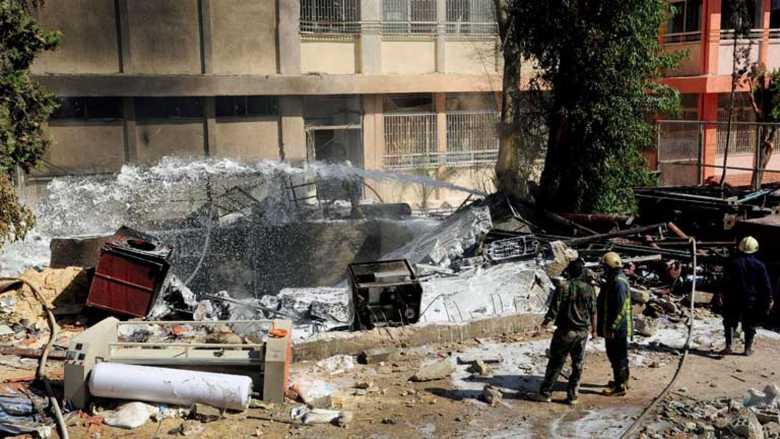 Varias bombas caen en el centro de Deir Ezzor, Siria