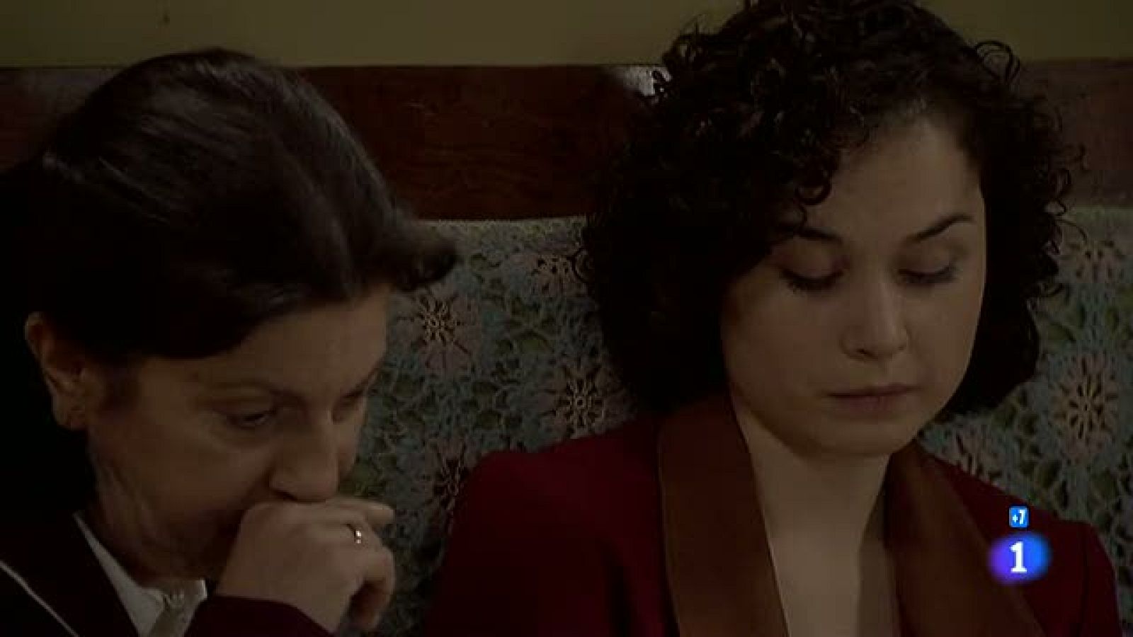 Amar - Asun reconoce que sigue enamorada de Héctor