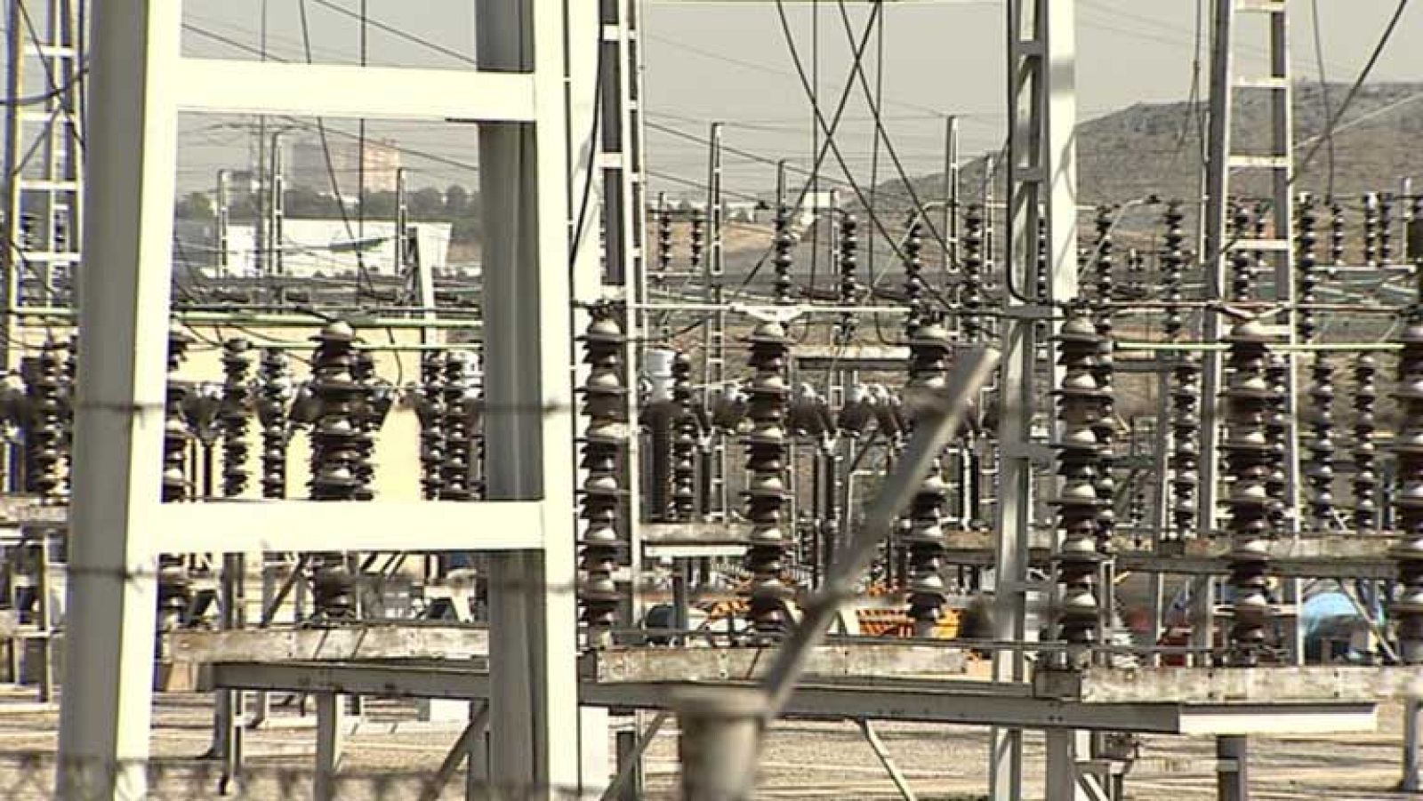 El gobierno aprueba 43 nuevas leyes que llevará al Congreso para su tramitación