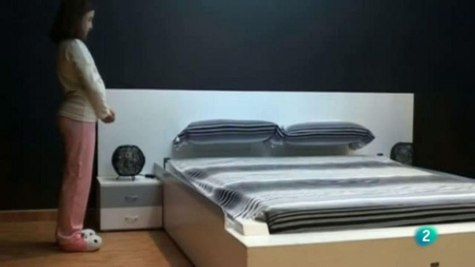 Fábrica de ideas - Inventa: La cama que se hace sola | Ver