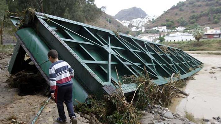 Telediario 1 - Telediario - 21 horas - 28/09/12