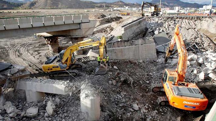 Telediario 1 - Telediario 2 en 4' -  29/09/12