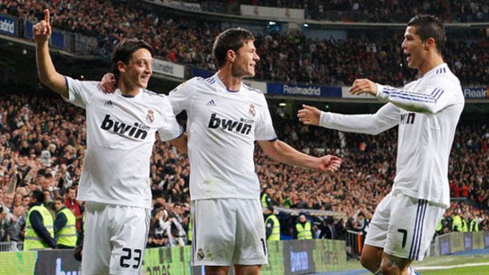 Telediario 1 - El Madrid busca la regularidad ante el Deportivo