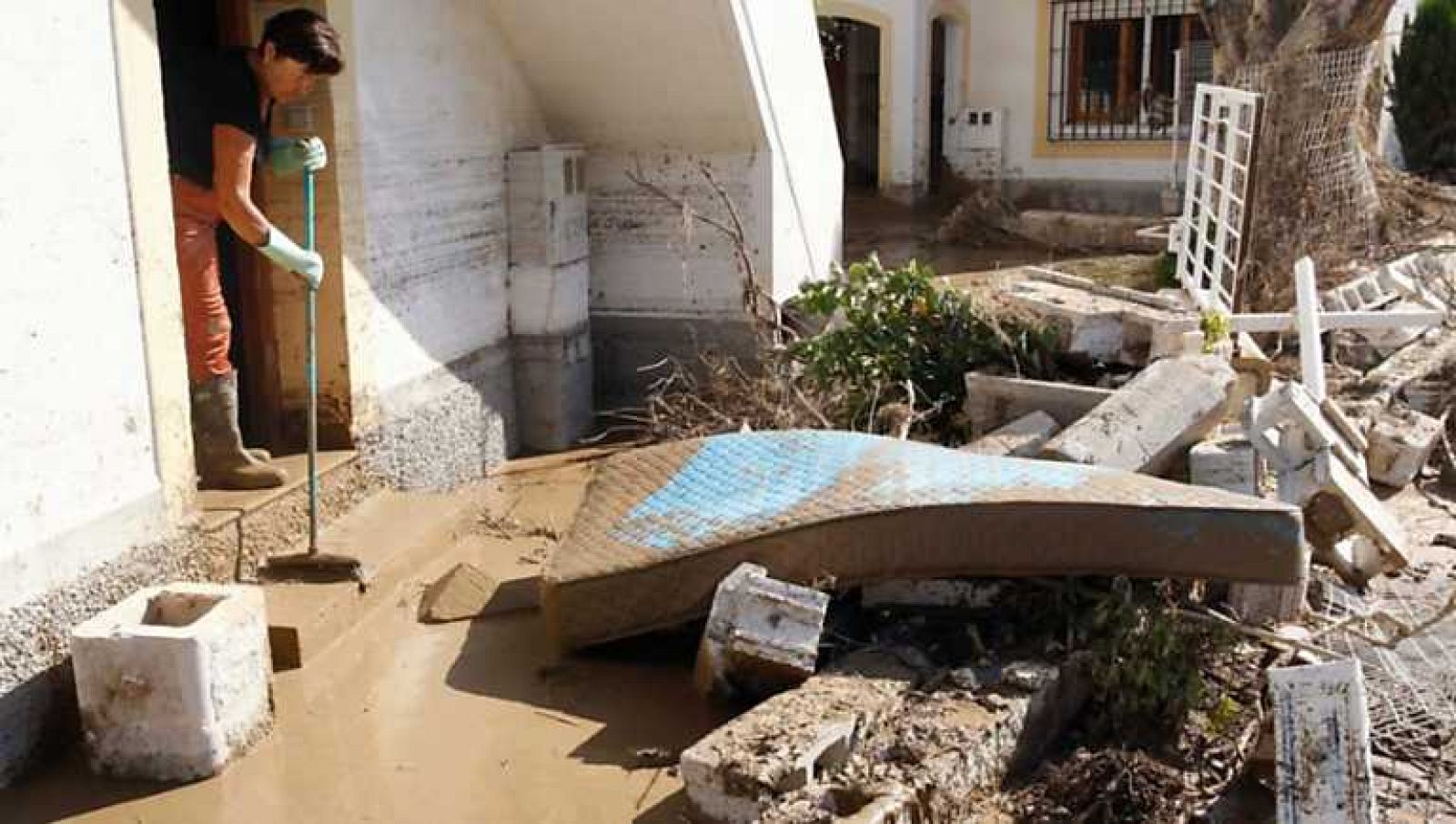 Telediario - 15 horas - 01/10/12 - Ver ahora