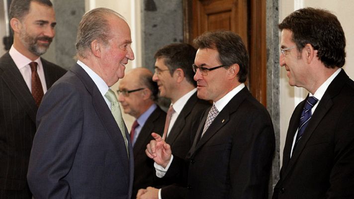 Informativo 24h - El rey saluda a los presidentes