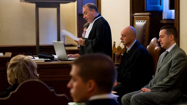 Telediario 1 - Juicio en el Vaticano