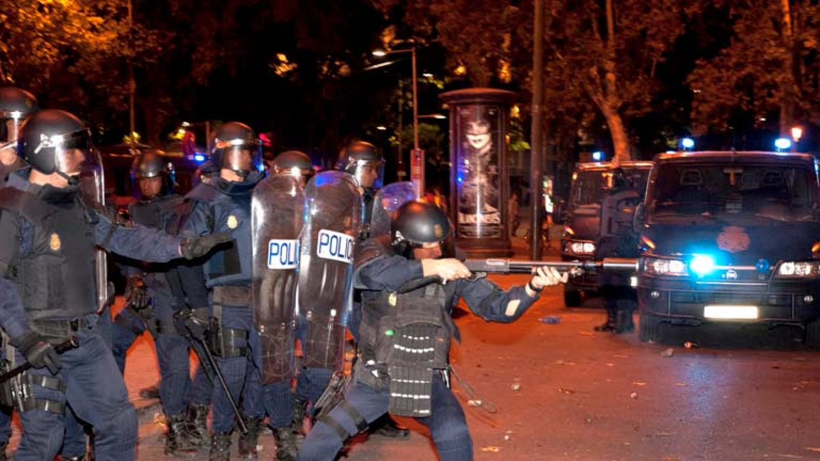 El juez Pedraz interroga a ocho imputados por convocar la protesta del 25S | Ver