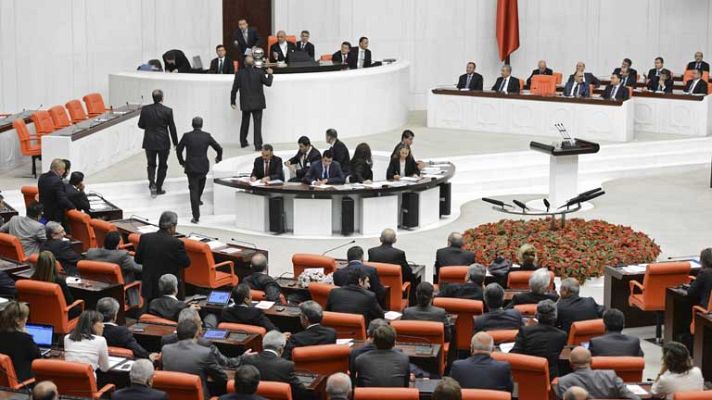 Telediario 1 - Telediario 1 en 4' - 04/10/12