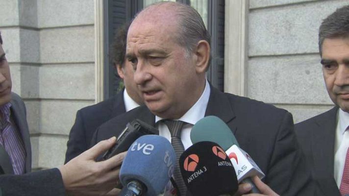 Telediario 1 - Respaldo a la policía