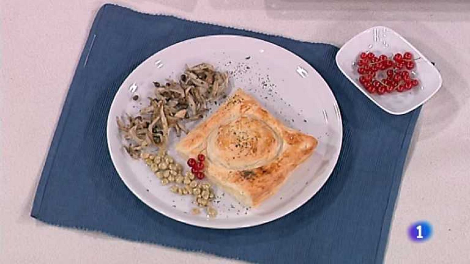 Cocina con Sergio - Bonito hojaldrado con setas - ver ahora