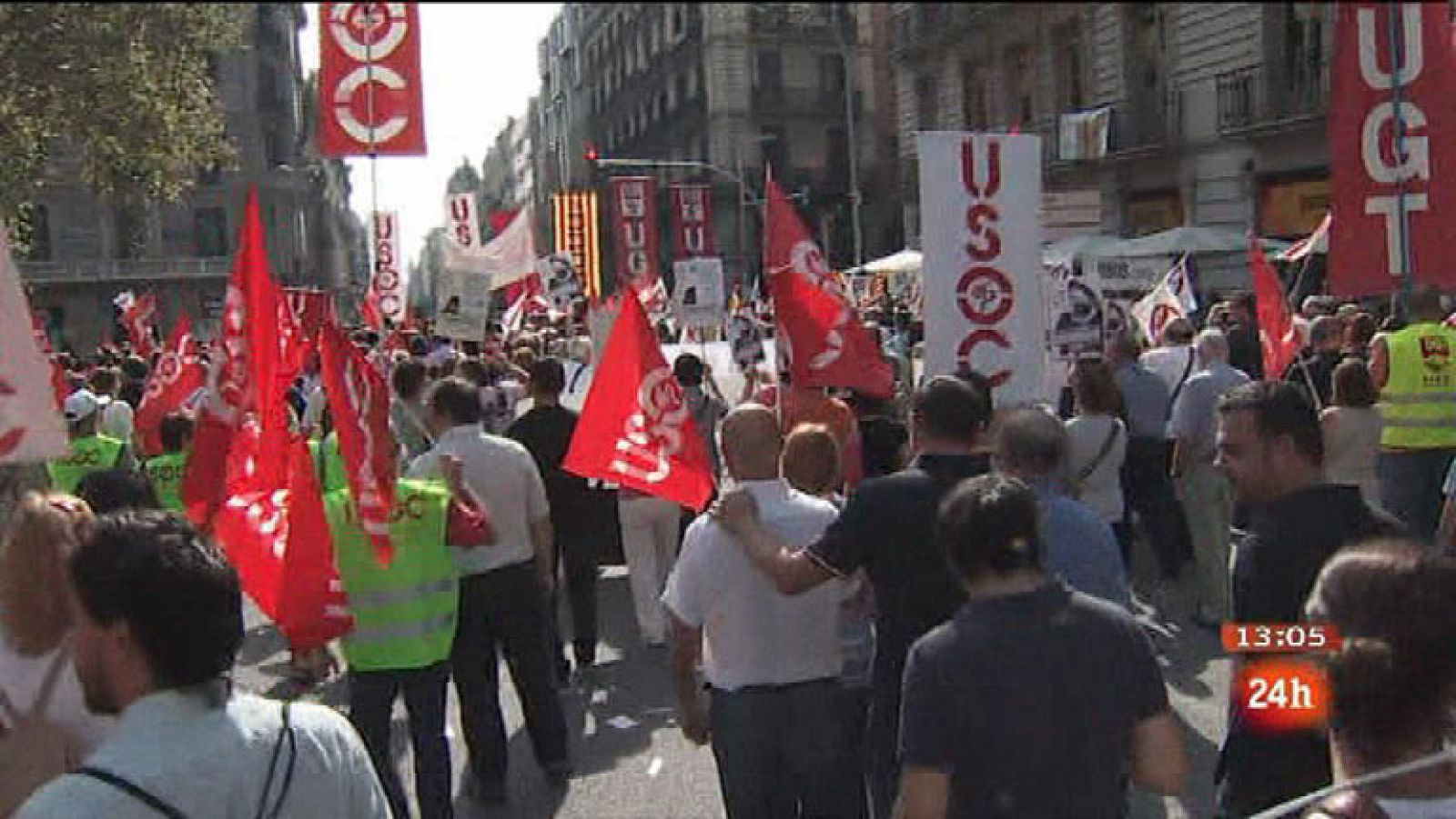 Miles de personas inician la marcha de la Cumbre Social en Madrid