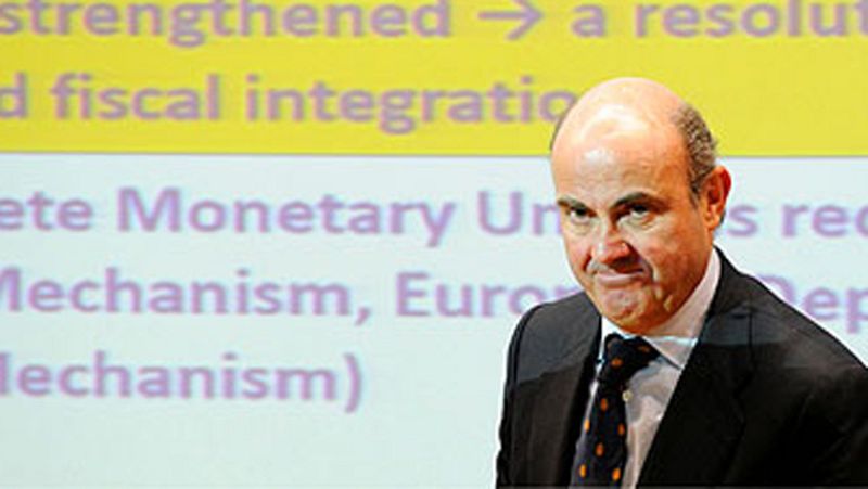 La eurozona analiza este lunes la crisis española y lanzará el fondo de rescate