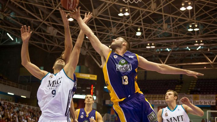 Baloncesto en RTVE - Blancos de Rueda Valladolid 75 - 100 Real Madrid
