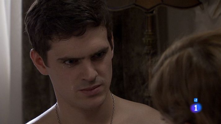 Amar en tiempos revueltos - Carlos revela a Cecilia quién es