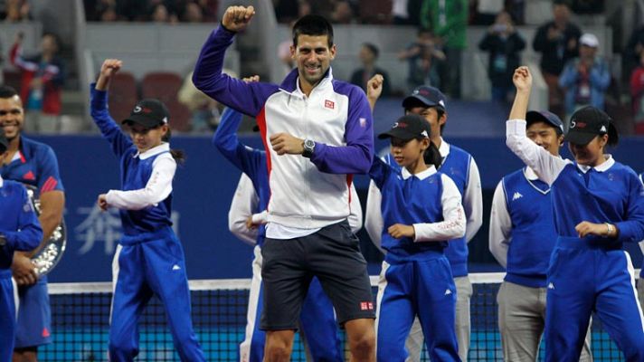 Conexión tdp - Djokovic baila el "Gangnam Style"