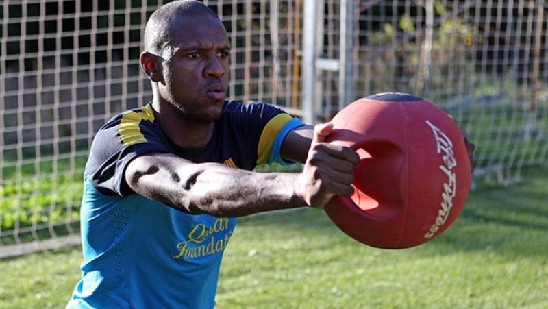 Abidal ya se entrena | Ver